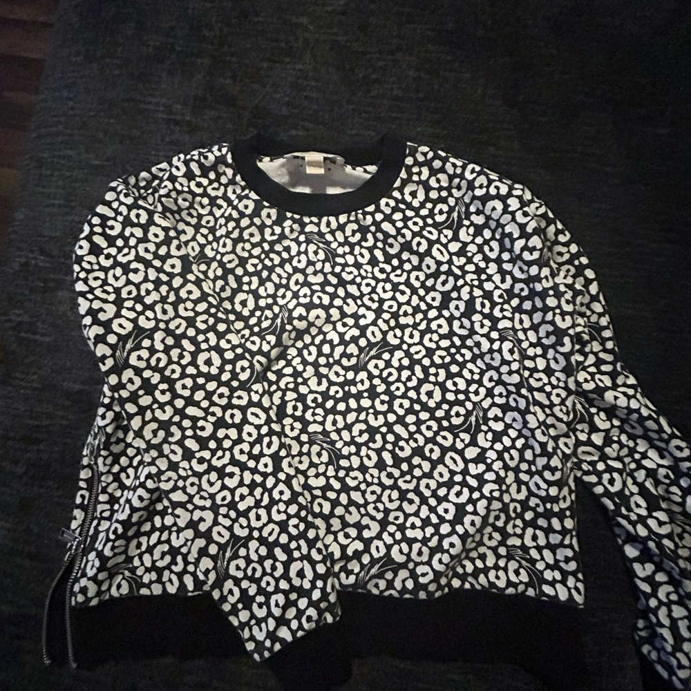 MICHAEL Michael Kors Black and White Sweater
